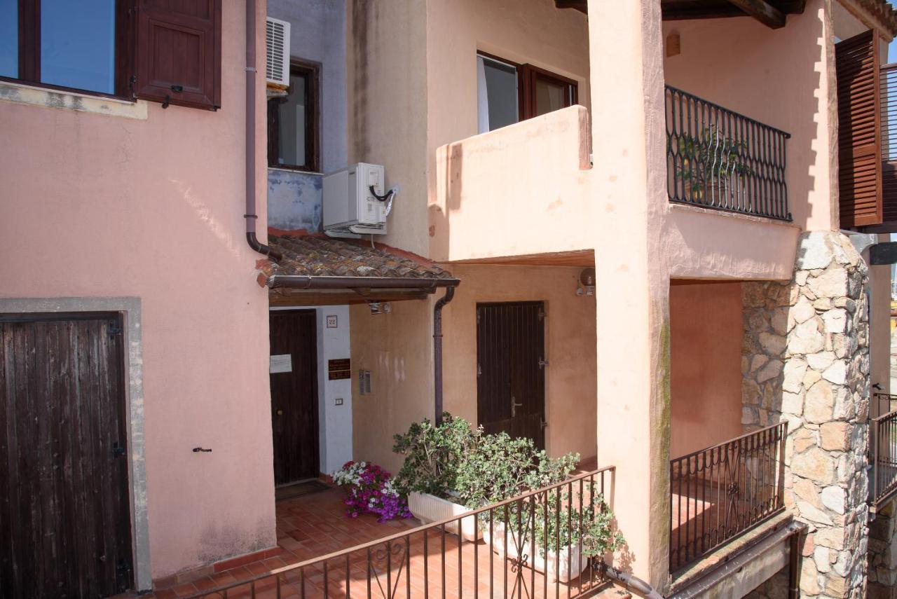 Loft Lungomare Vista Mare E Monti Àrbatax Exterior foto
